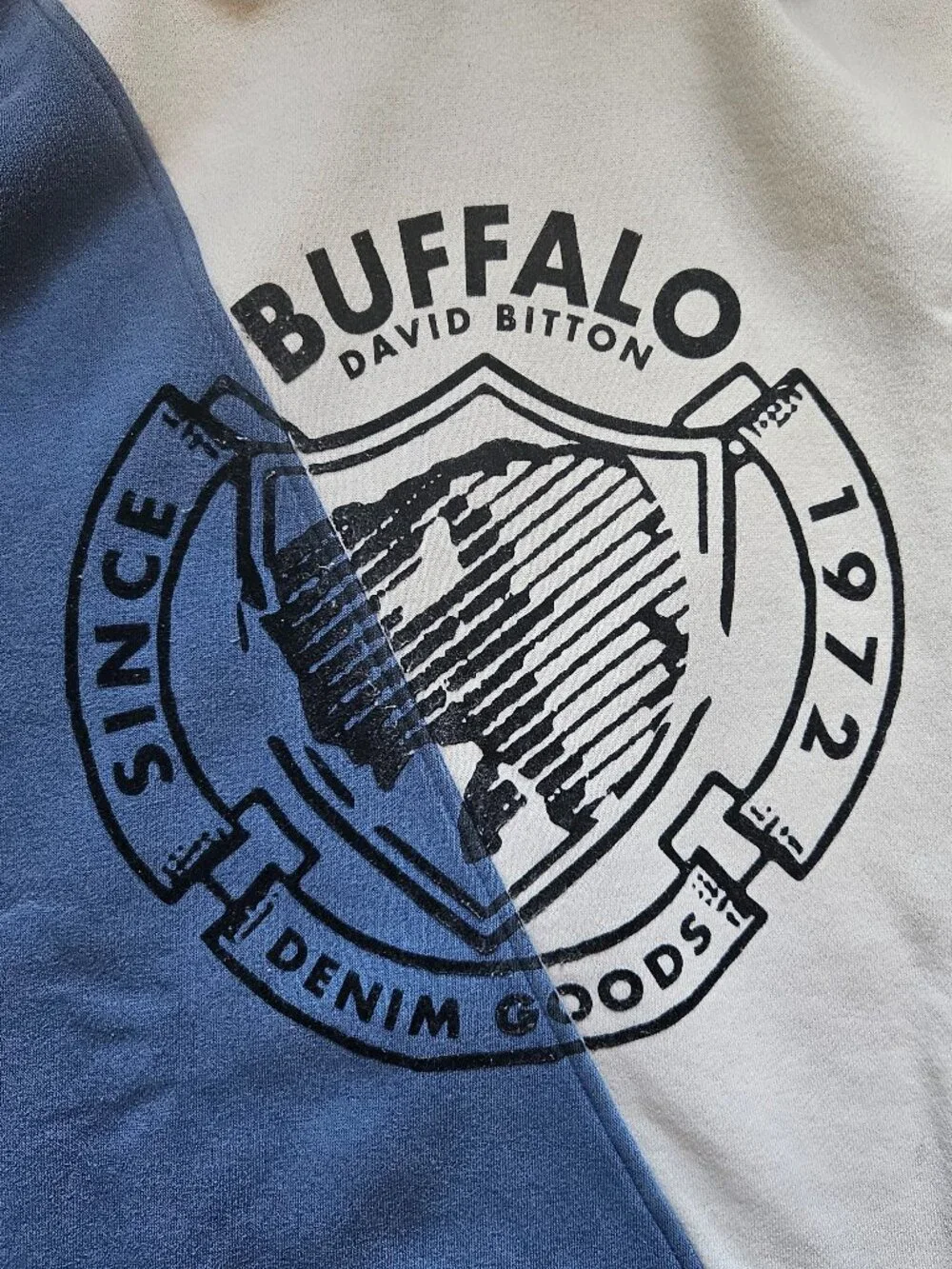 Buffalo David Bitton Hoodie Mens Medium Colorblock Pullover Sherpa Hood Graphic - Picture 4 of 6